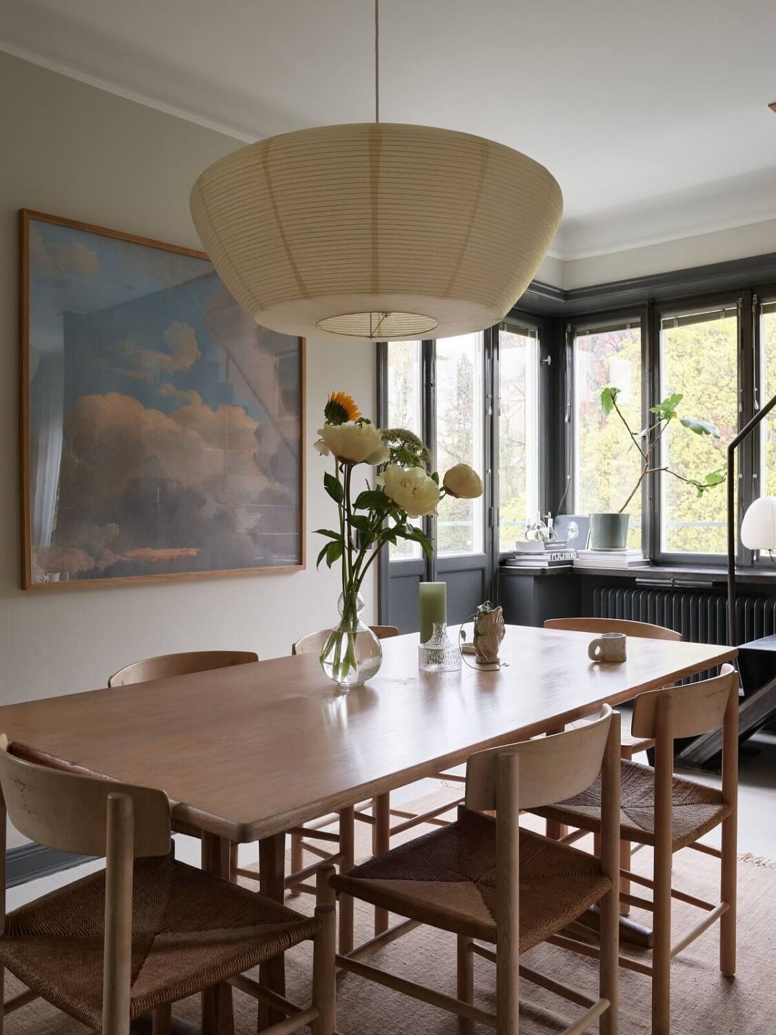 A Stunning Bathroom in a Duplex Apartment in Stockholm 14 dining table