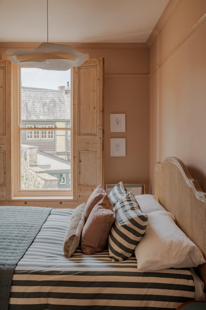 A Rich Color Palette in a Historic English Home 19 dusty pink bedroom