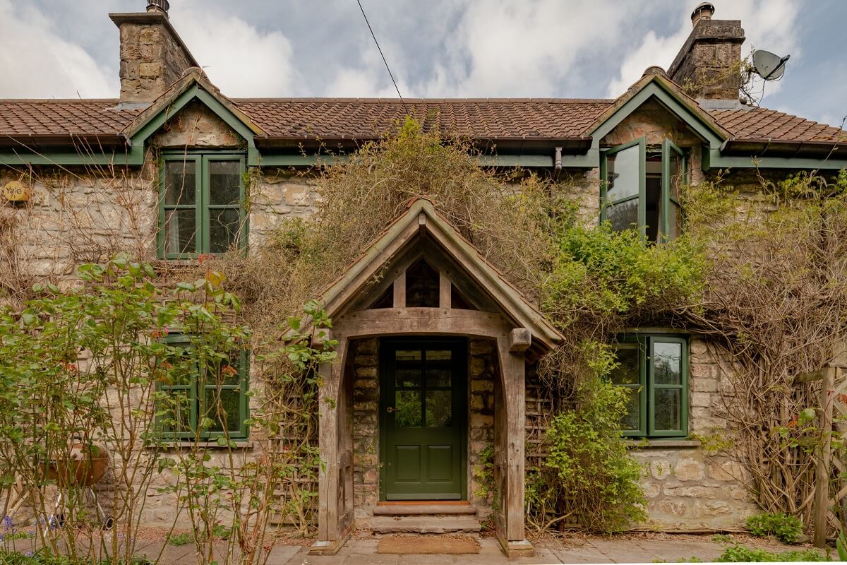 Ochre Yellow and Green Tones in a Cozy Welsh Cottage 30 english cottage