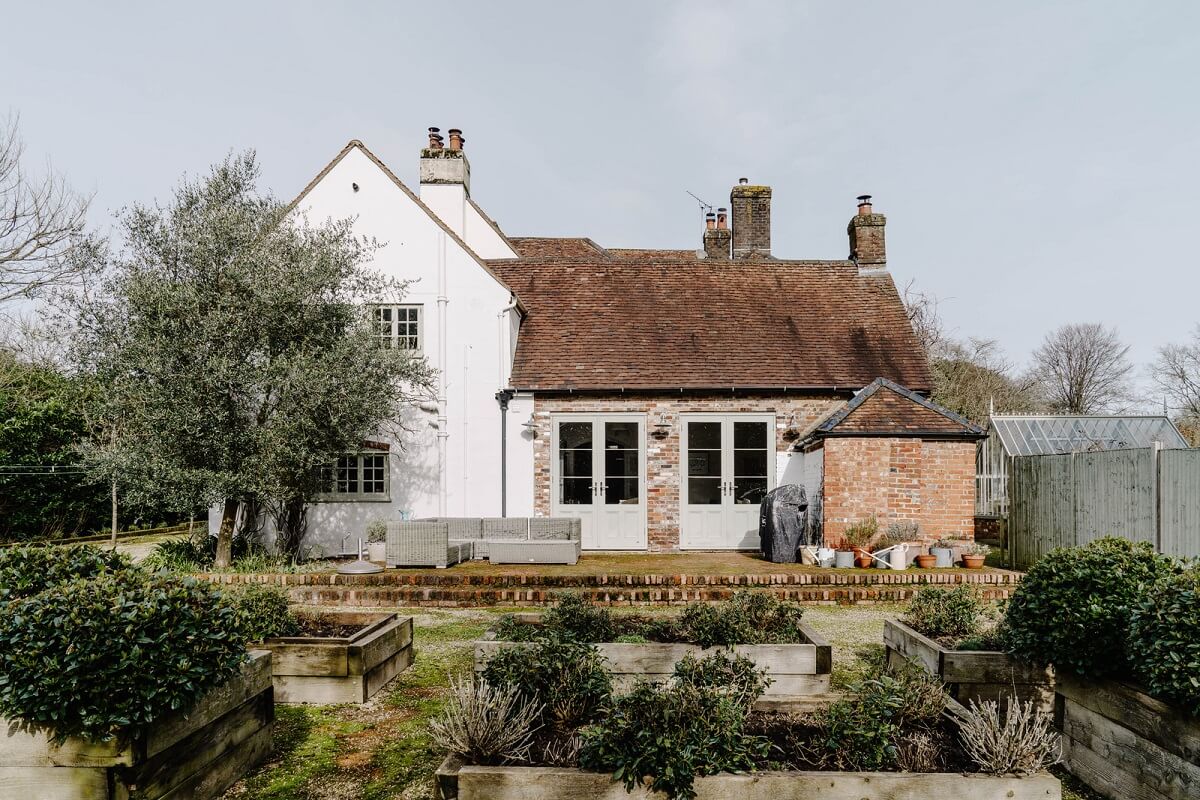 An 18th-Century Historic House with an Amazing Kitchen 29 garden with historic house england nordroom