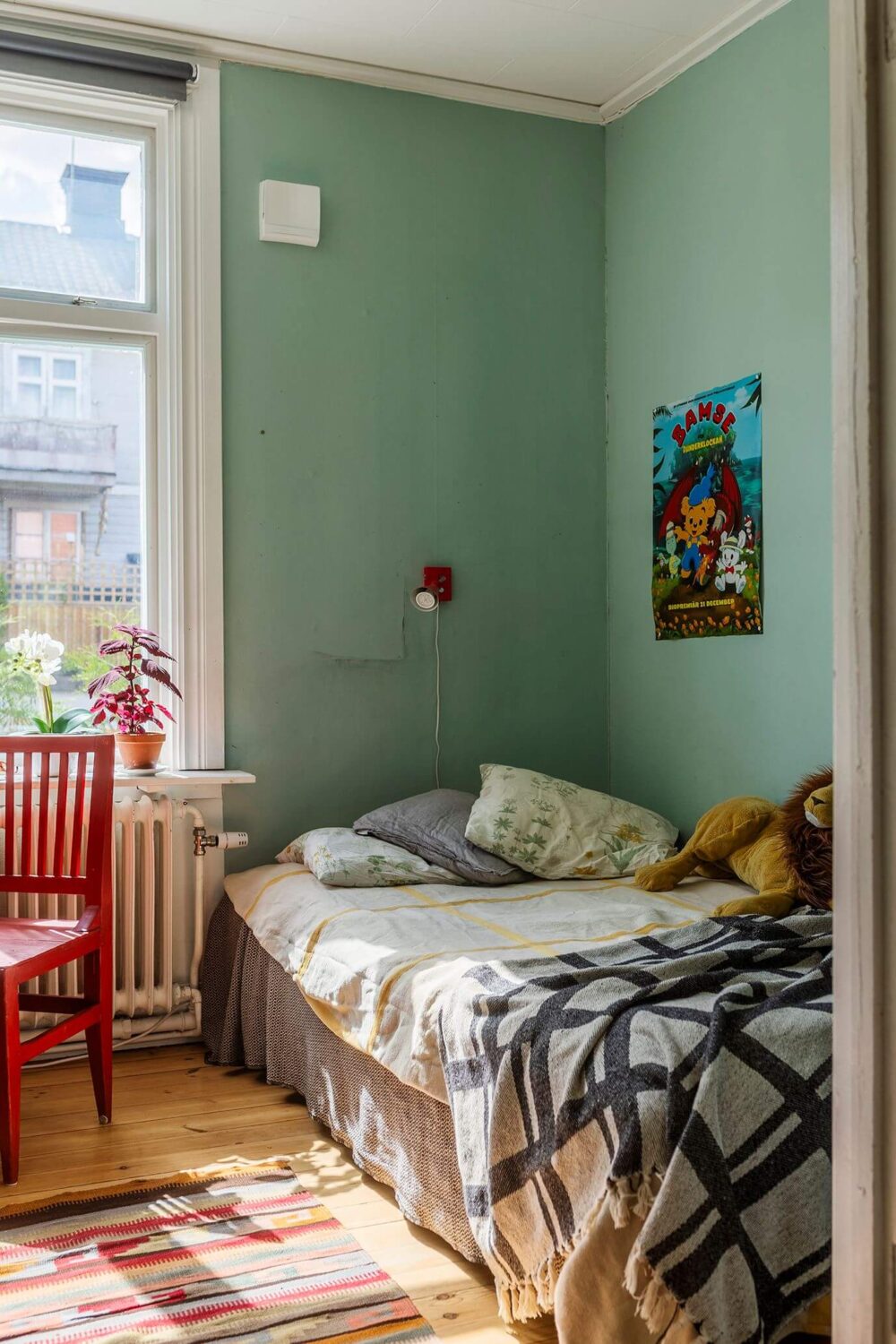 A Historic Swedish Country House with a Beautiful Garden 20 green childrens bedroom
