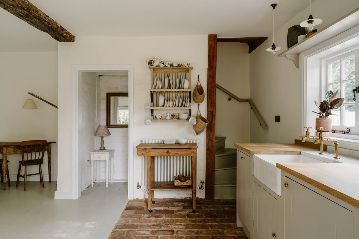 An 18th-Century Historic House with an Amazing Kitchen 24 guest house kitchen