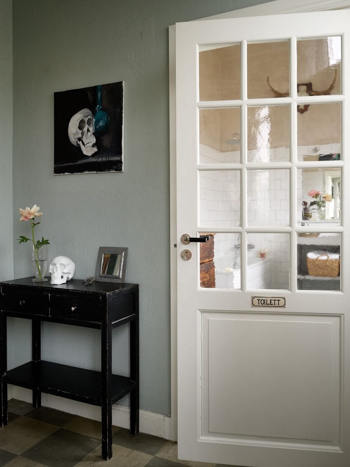 A Charming School Conversion in Sweden 15 hallway