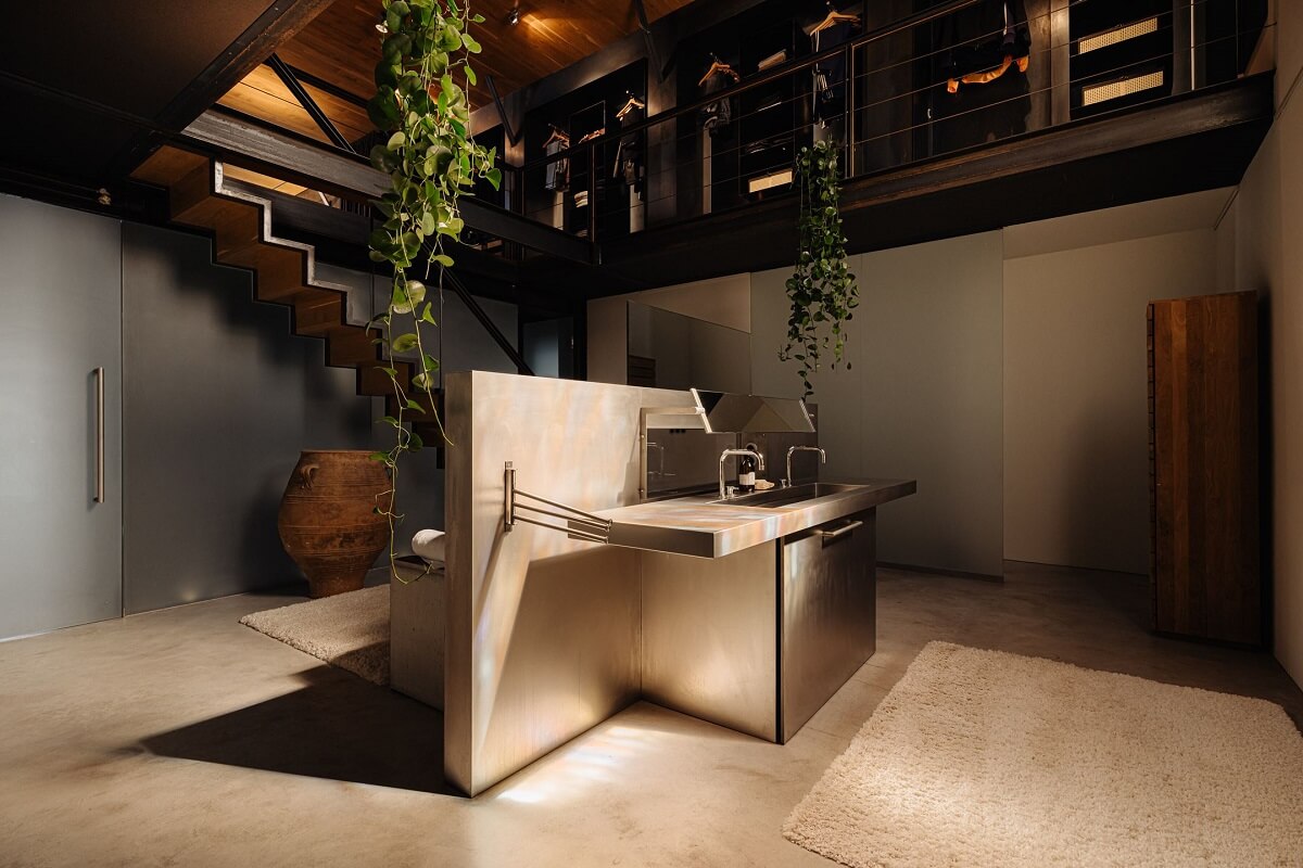 A Luxurious Loft in a Former Amsterdam Church Building 8 large bathroom