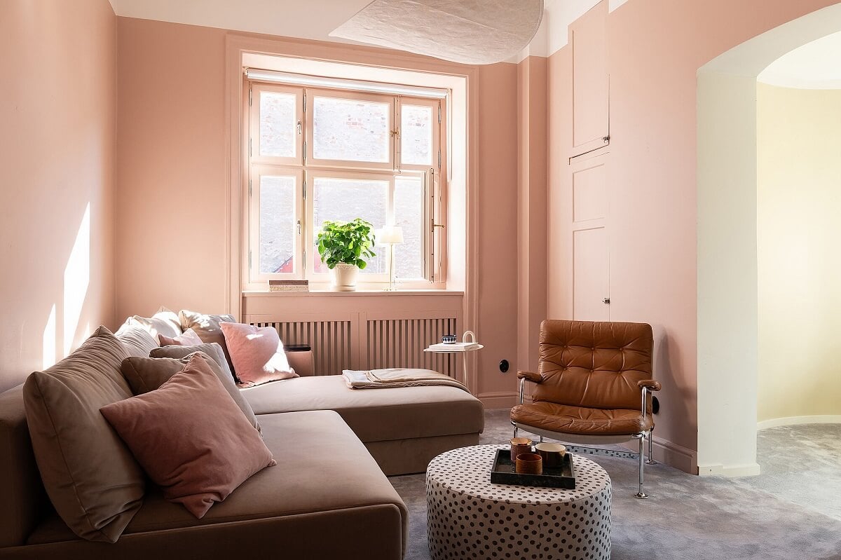 An Elegant Turn-of-the-Century Apartment in Stockholm 20 light pink sitting room