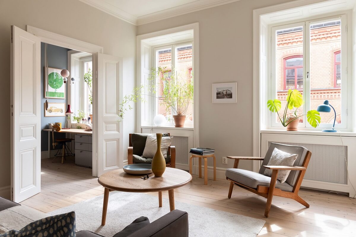 Light Rooms in a Renovated Historic Apartment in Stockholm 2 light scandi living room