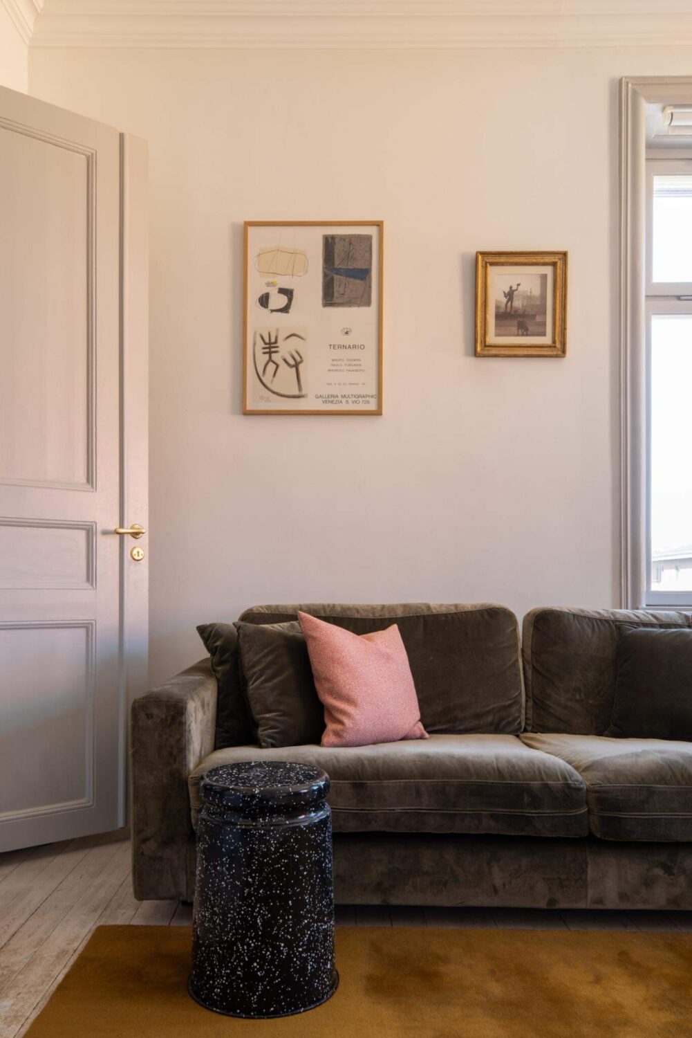 A Corner Apartment with an Industrial Style Kitchen 9 ochre yellow rug