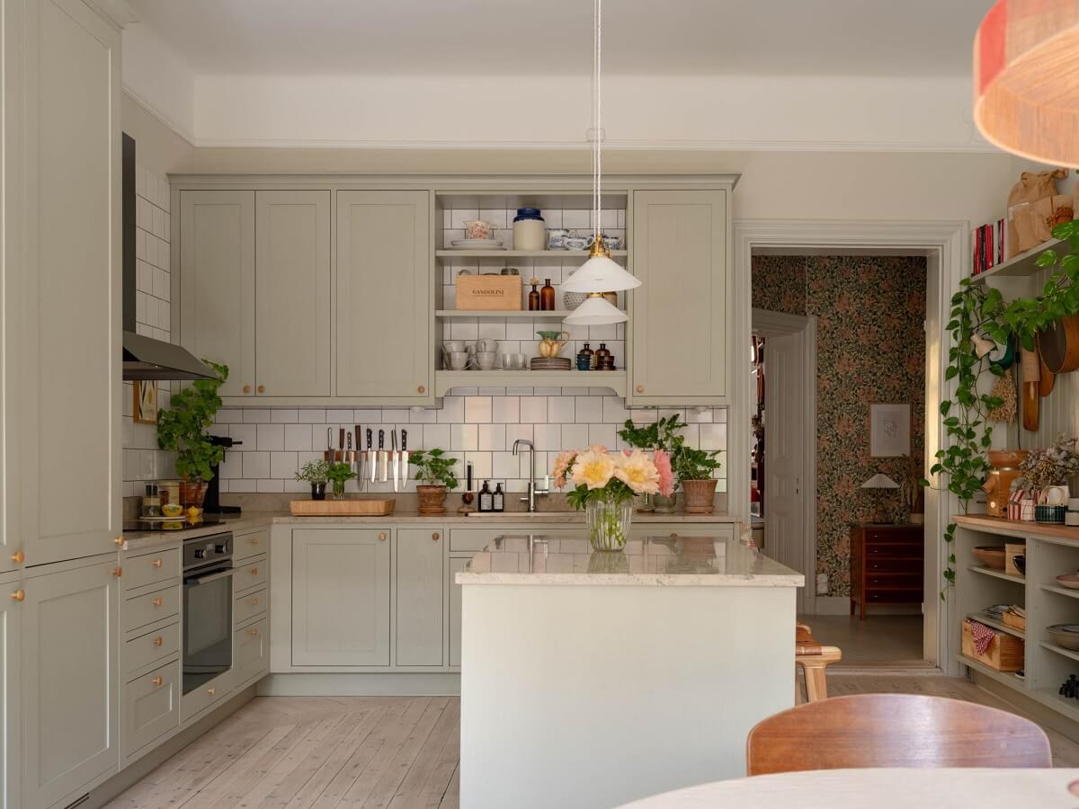 Light and Dark Tones in a Stunning Apartment 21 scandi kitchen with island