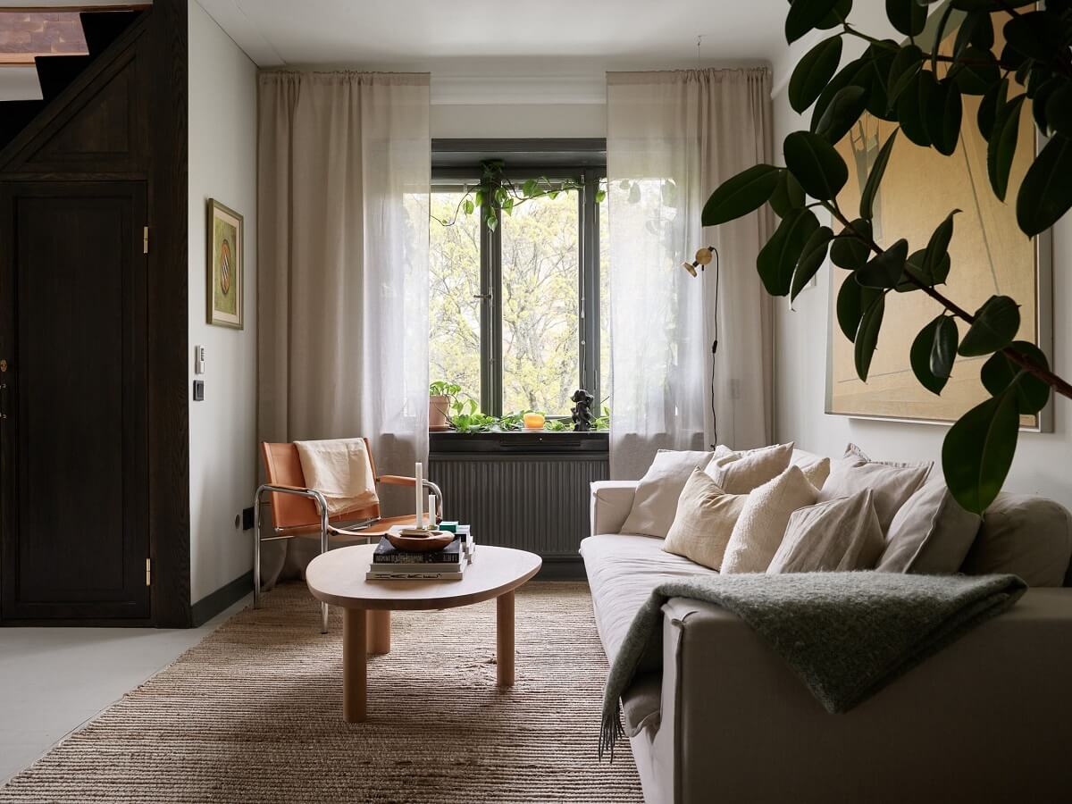 A Stunning Bathroom in a Duplex Apartment in Stockholm 2 scandi living room