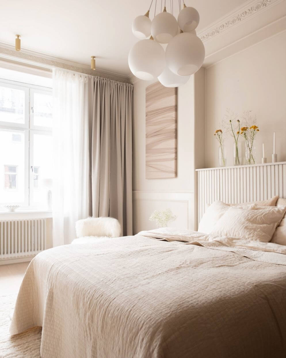 A Serene and Luxurious Apartment in Stockholm 12 serene light colored bedroom