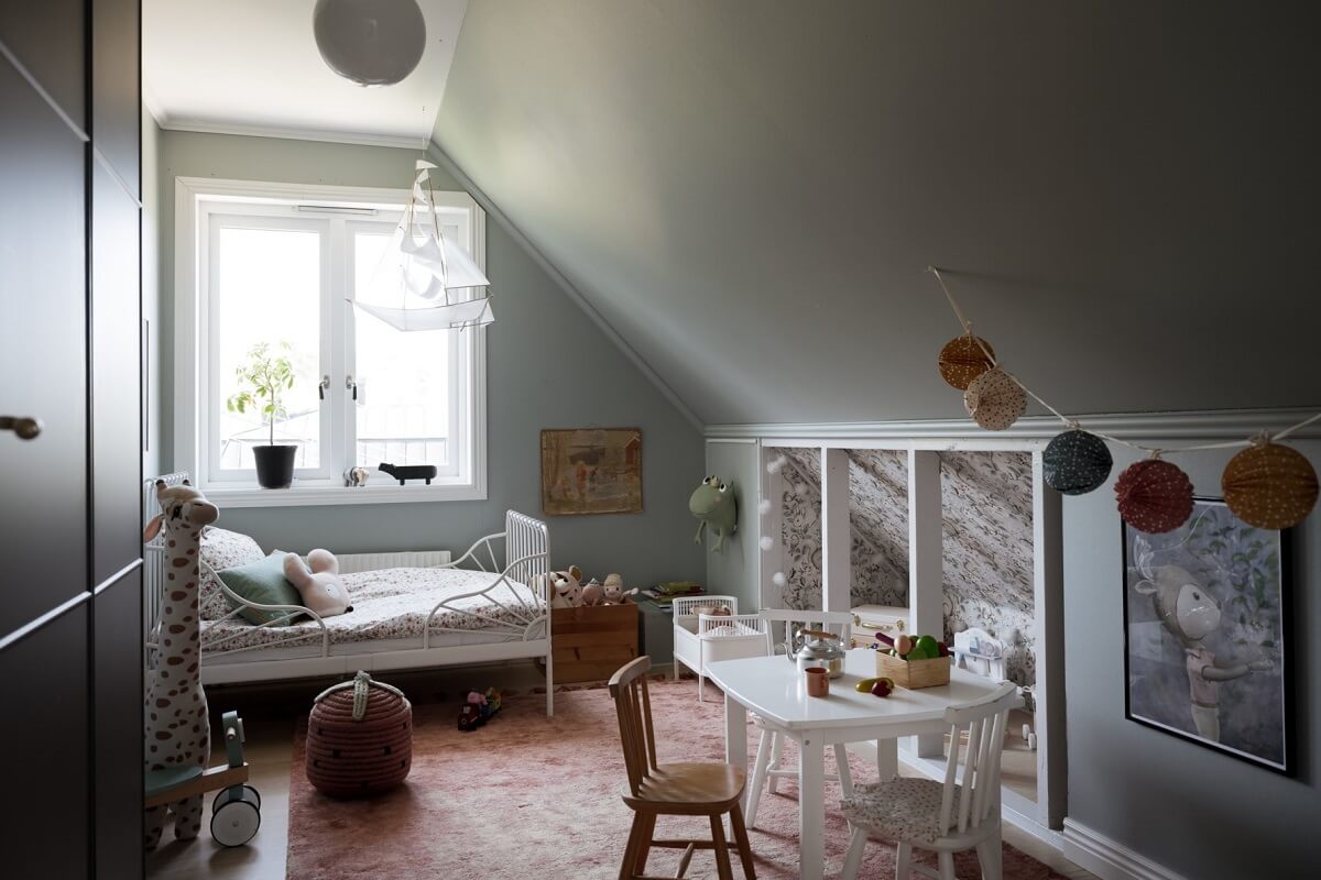 A Pink Swedish House with a Lovely Garden 21 slanted ceilings childrens bedroom