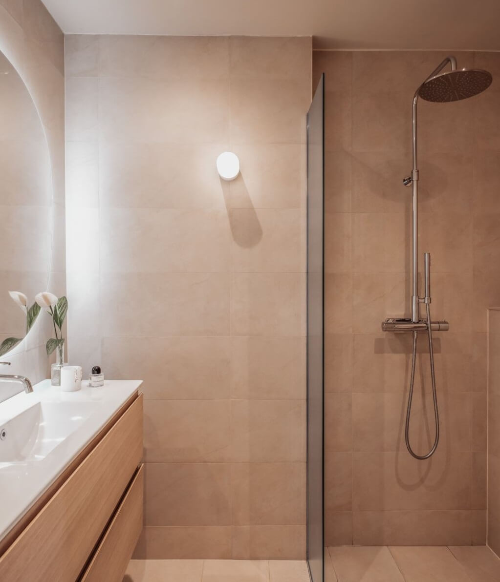 A Serene and Luxurious Apartment in Stockholm 15 stylish bathroom