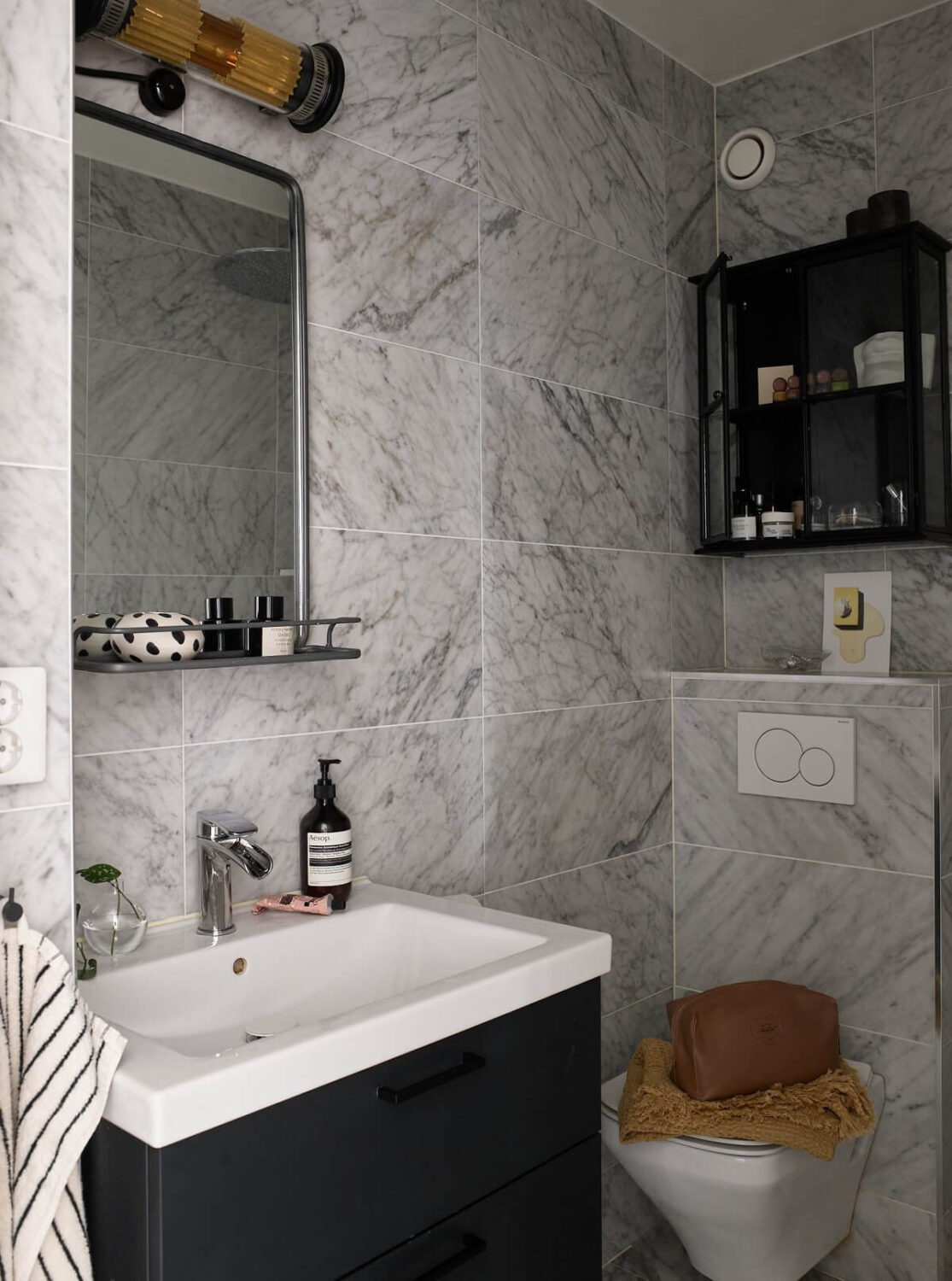 A Stunning Bathroom in a Duplex Apartment in Stockholm 15 tiny bathroom