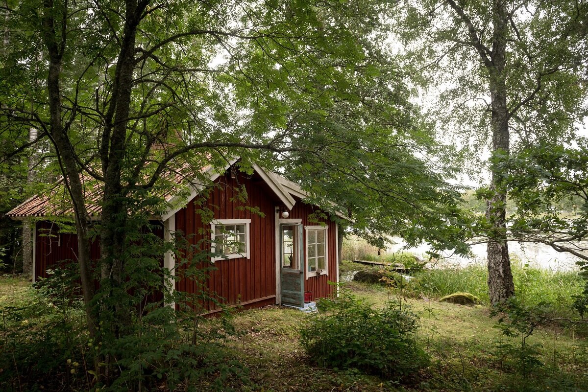 A Traditional Summer House Cabin in Sweden 19 traditional wooden summer cottage sweden nordroom