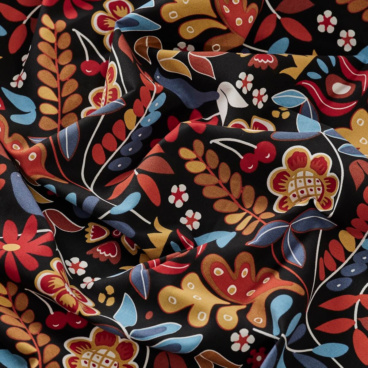 IKEA TYG Collection: New Home Textiles for Endless Creativity 14 IKEA_TYG_BLARAPUNKEL_fabric