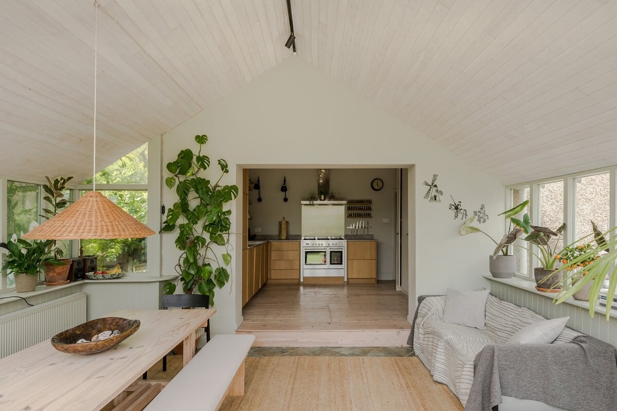 A Blend of Old and New in an English Country House 6 baddlesmere 15 A Blend of Old and New in an English Country House