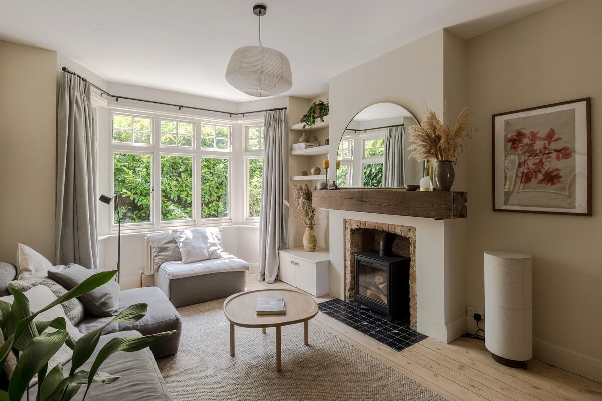 A Blend of Old and New in an English Country House 1 baddlesmere 26 A Blend of Old and New in an English Country House