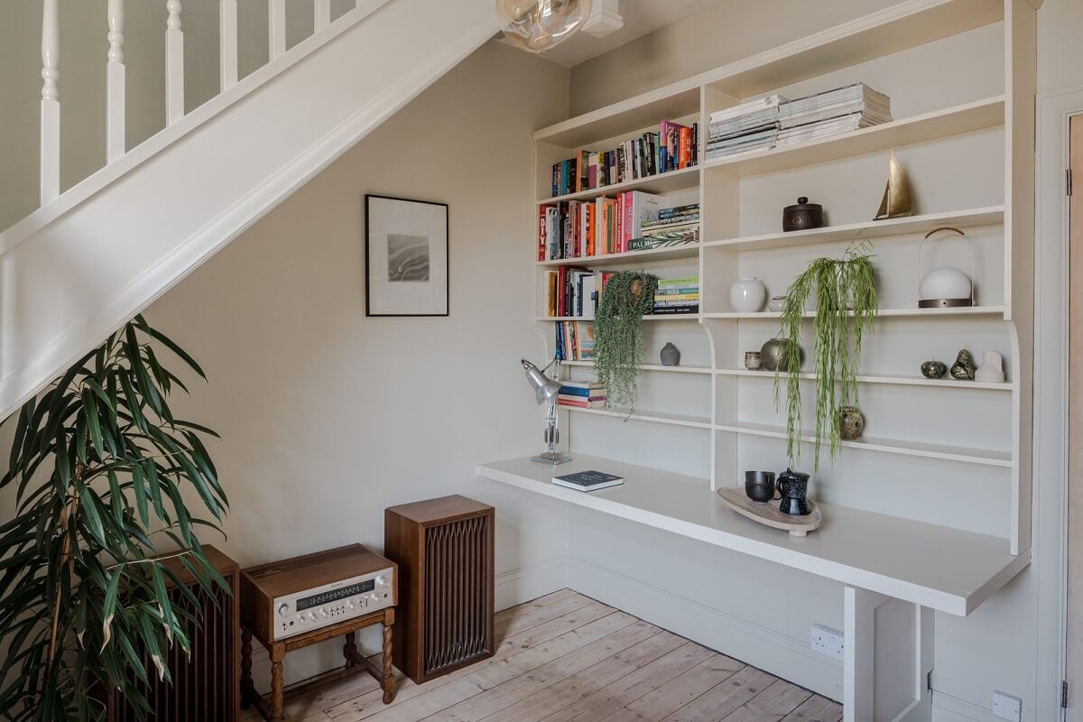 A Blend of Old and New in an English Country House 14 baddlesmere 28 A Blend of Old and New in an English Country House