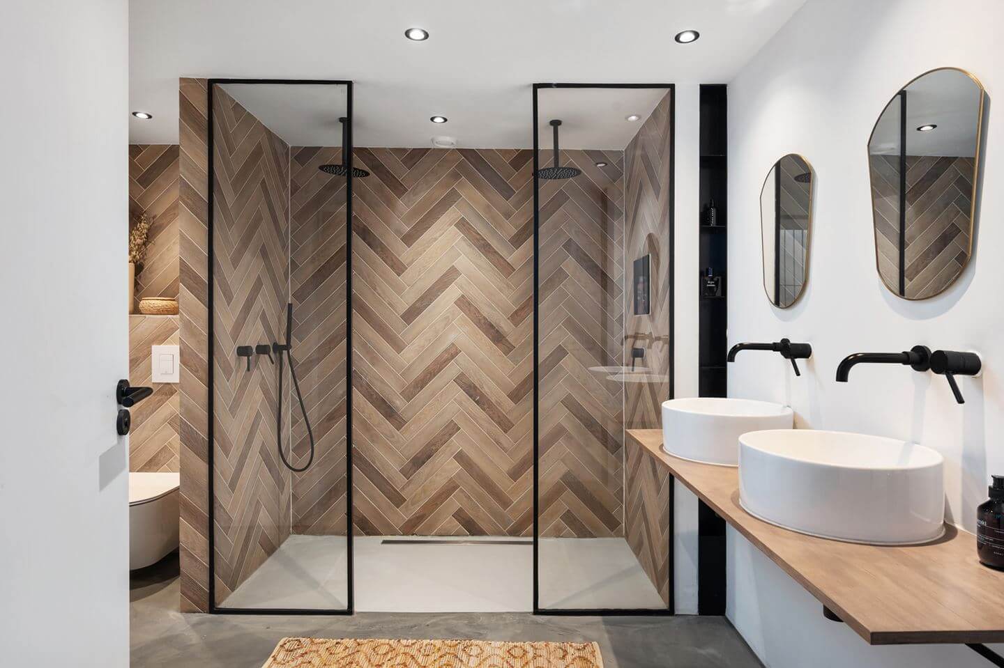 Loft Spaces in a Former School Conversion in Rotterdam 22 bathroom with double shower