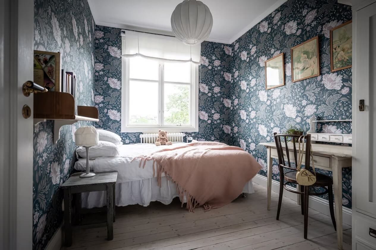 Original Charm in a Light Green Swedish Country House 21 blue bedroom with wallpaper and desk