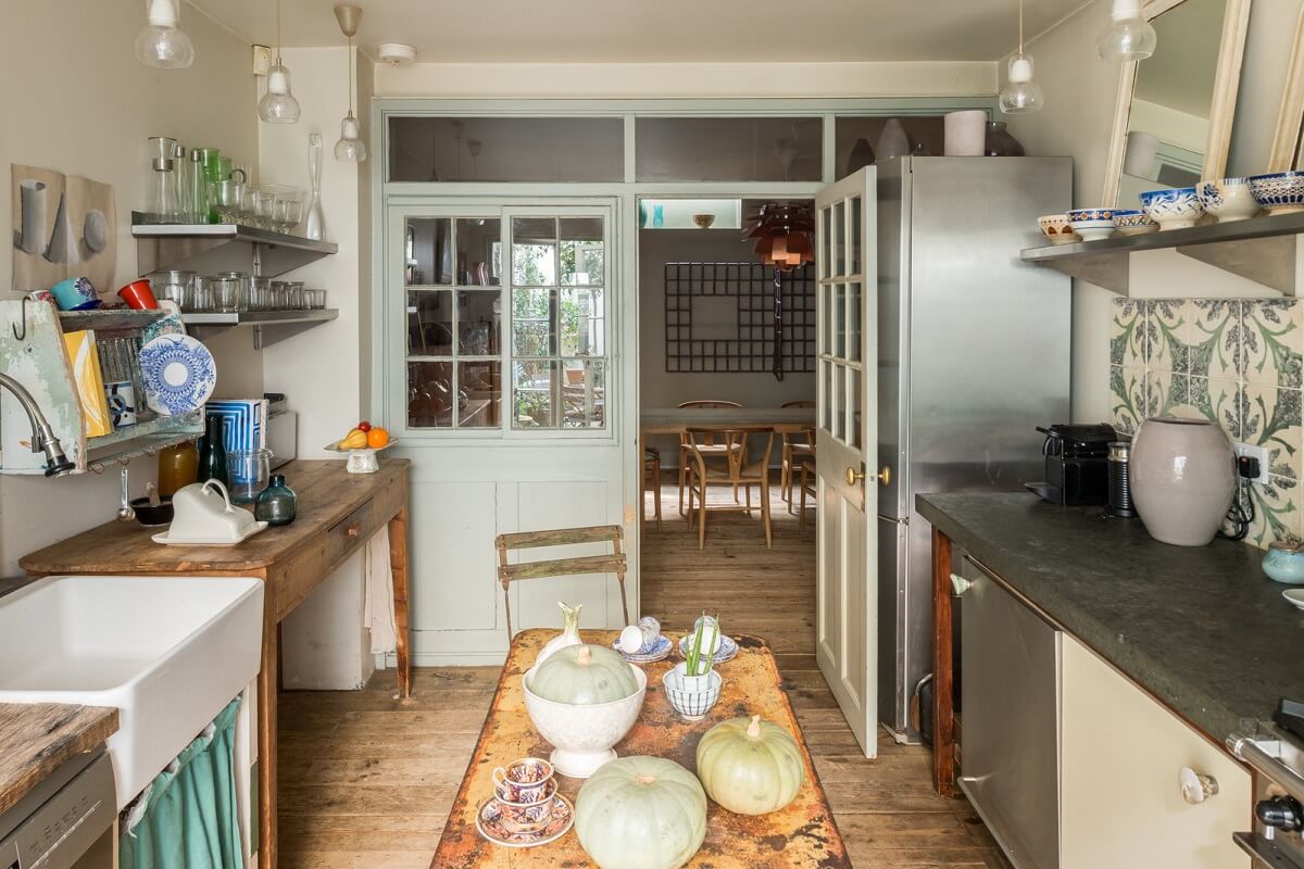 Heritage Colors and Original Details in a London Townhouse 11 country style kitchen
