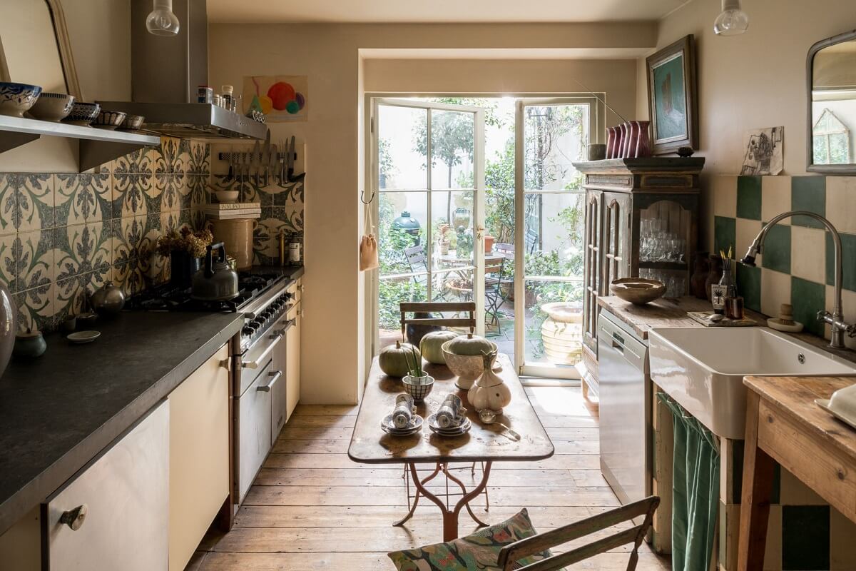 Heritage Colors and Original Details in a London Townhouse 9 cozy kitchen with green white checkerboard tiles