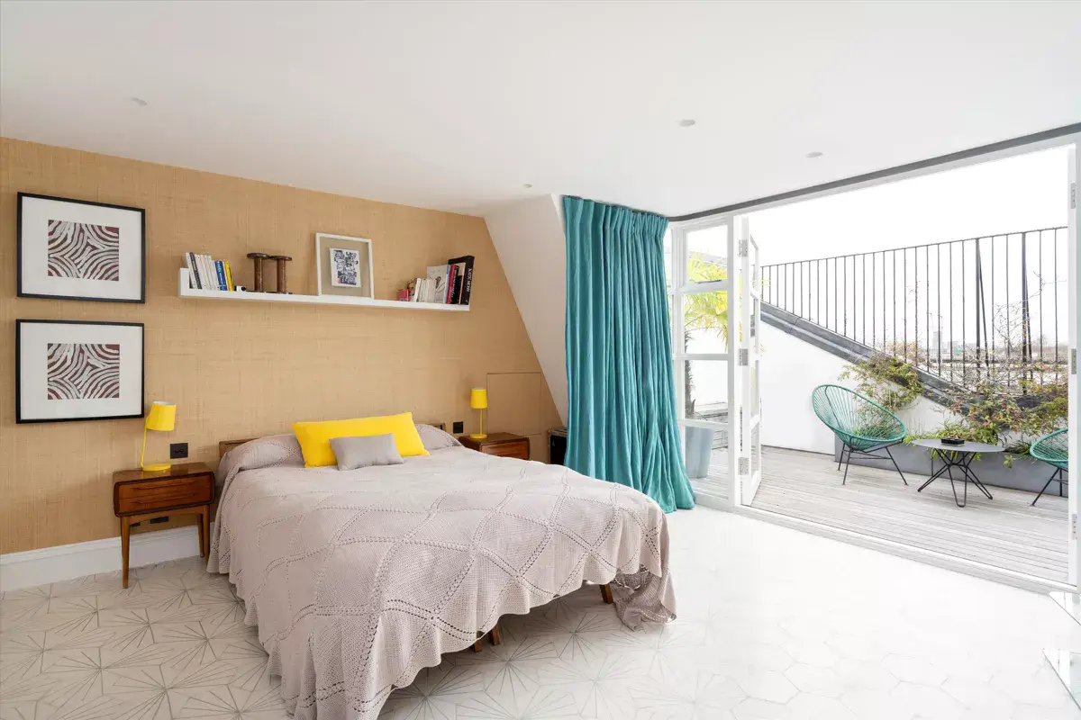 A Light Modern Home in a Historic Building Has a Colorful Bathroom 20 d80c268e 4807 4f70 9ab9 9c898a17ba89 0 A Light Modern Home in a Historic Building Has a Colorful Bathroom