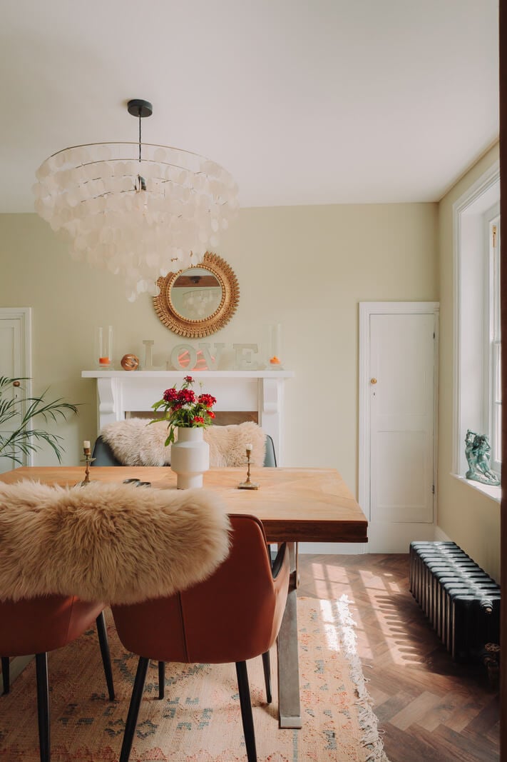 Colorful Rooms in an Elegant Georgian Home in England 7 dining room