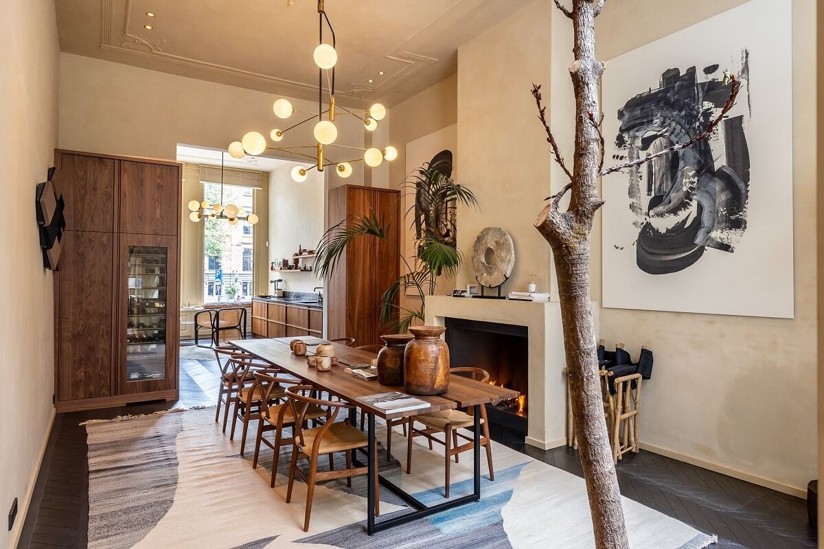 A Luxurious Apartment in an Amsterdam Canal House 3 dining room amsterdam canal house