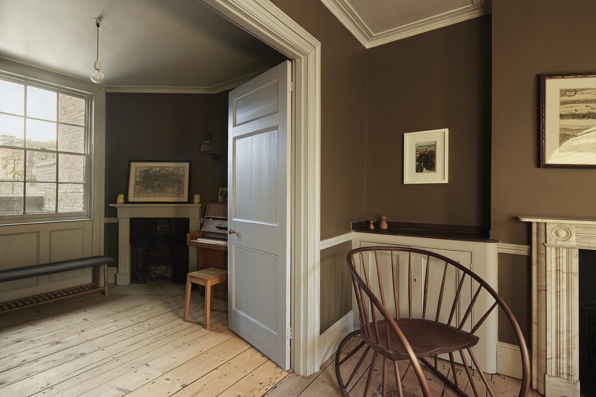 A Georgian Townhouse with a Modern Concrete Extension 3 double living room wooden floor