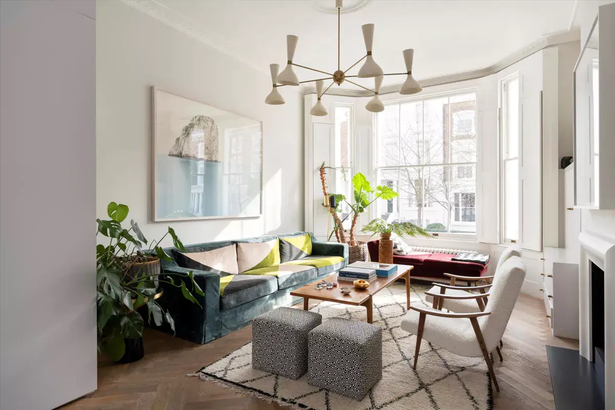 A Light Modern Home in a Historic Building Has a Colorful Bathroom 1 e2a0d21d 37f3 49ed b33d 781333cca195 0 A Light Modern Home in a Historic Building Has a Colorful Bathroom