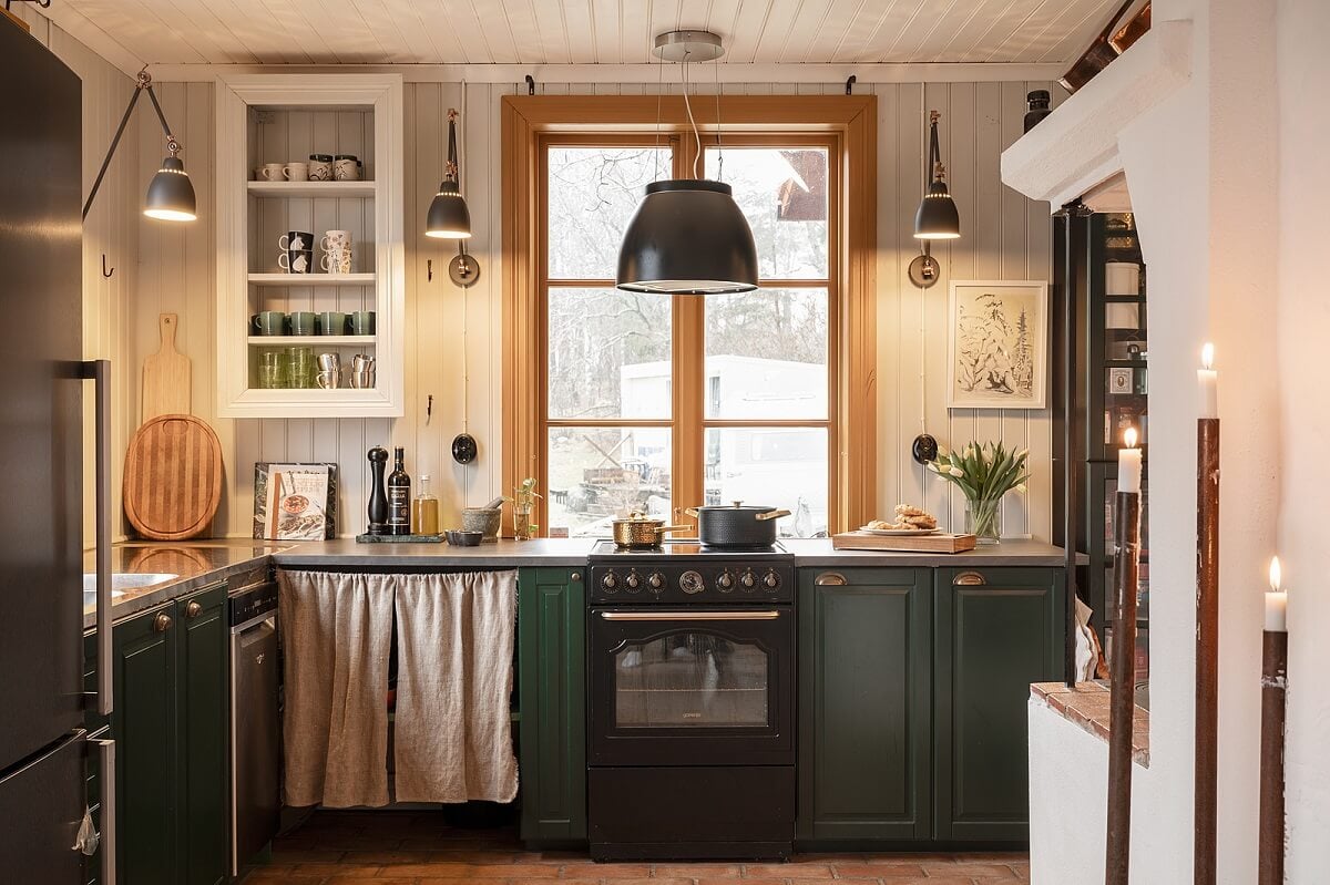 Best of 2024: Kitchens 33 green vintage style kitchen