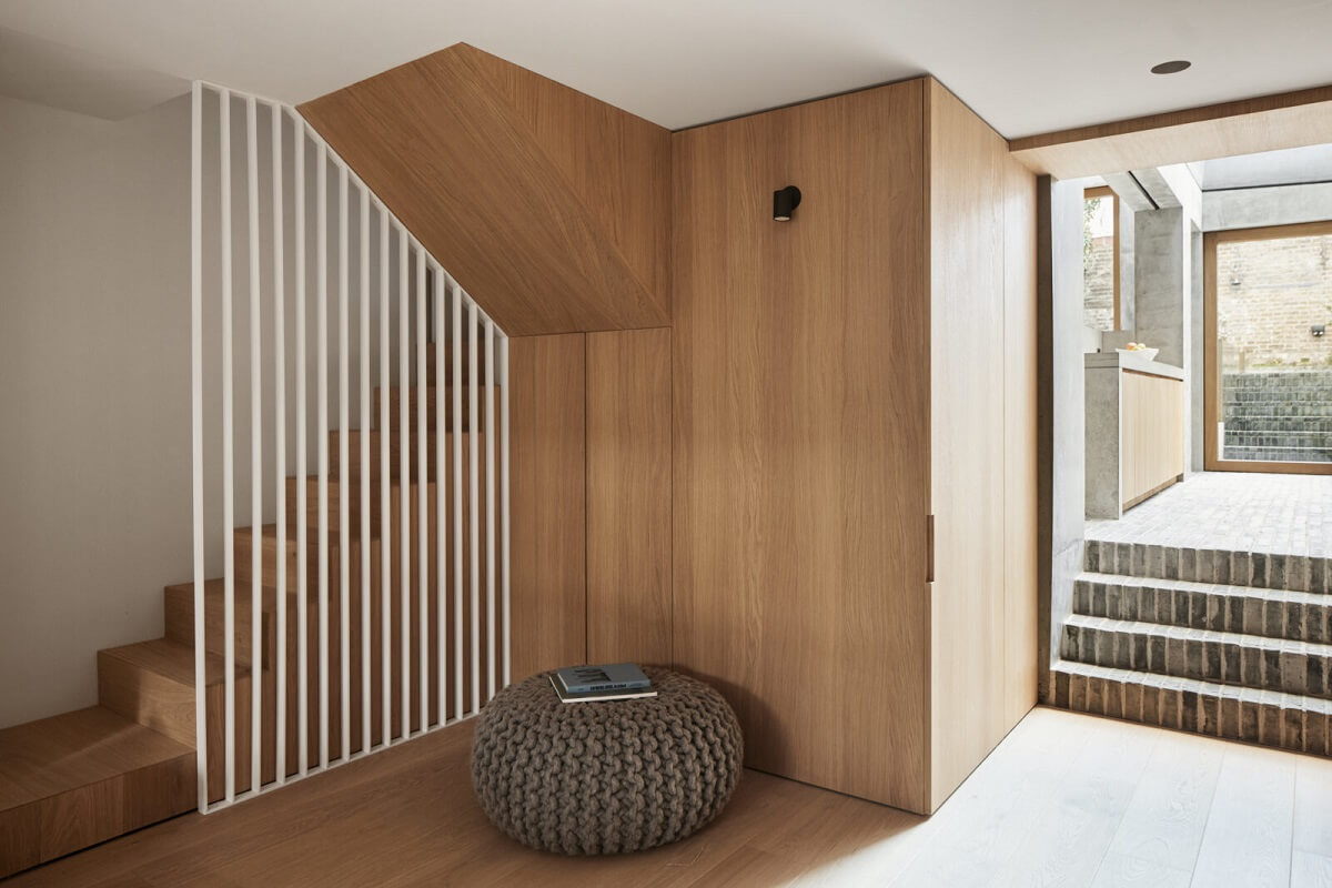 A Georgian Townhouse with a Modern Concrete Extension 19 modern staircase