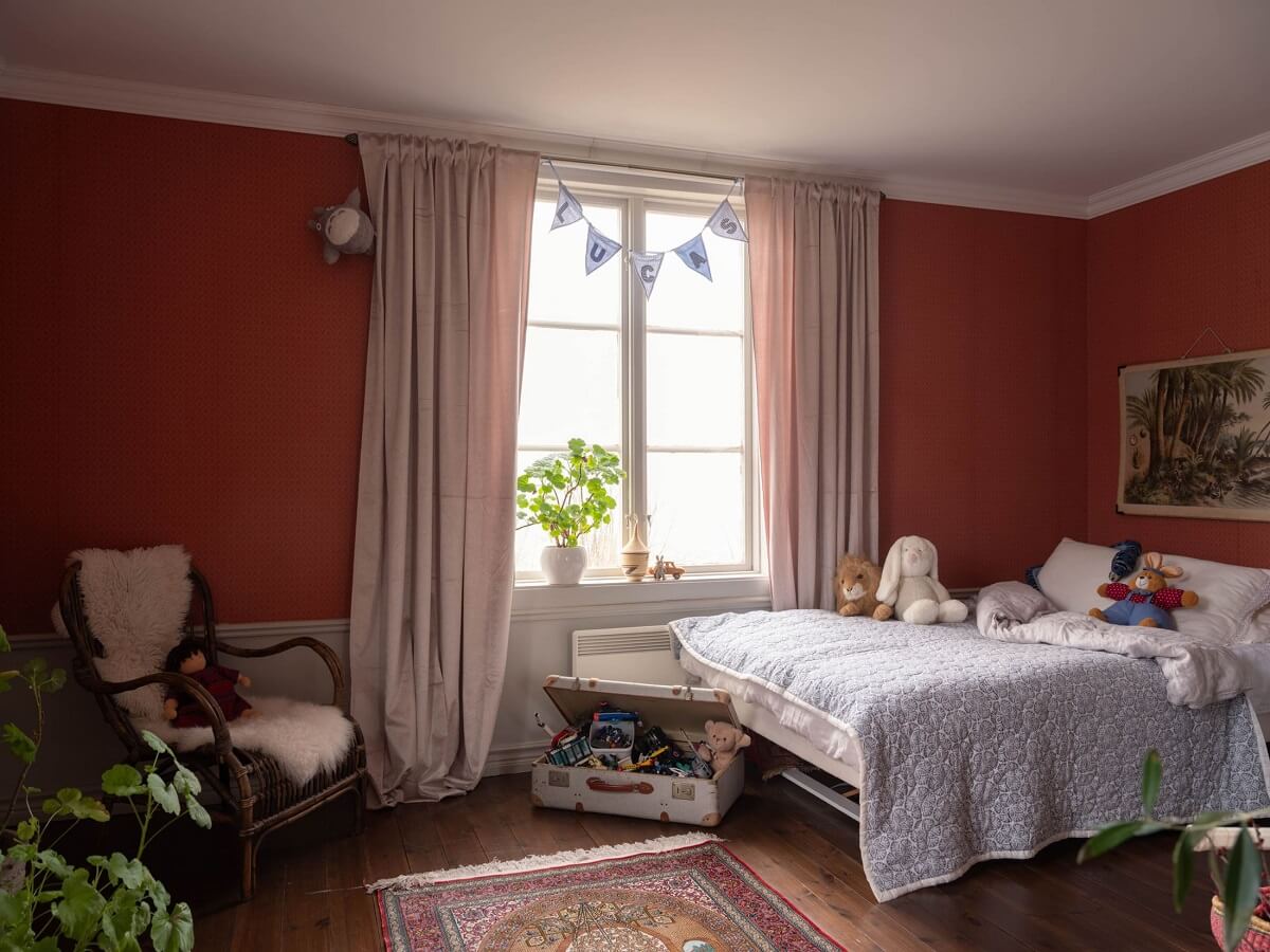Original Character and Grand Rooms in a Swedish Country House 31 orange red bedroom