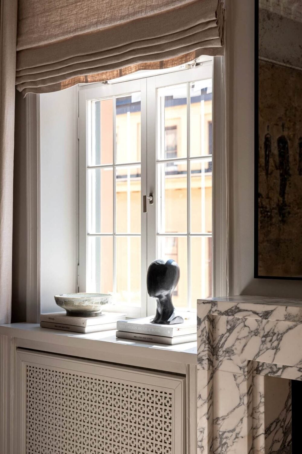 A Luxurious Renovated Turn-of-the-Century Apartment 5 rimage 9 A Luxurious Renovated Turn-of-the-Century Apartment