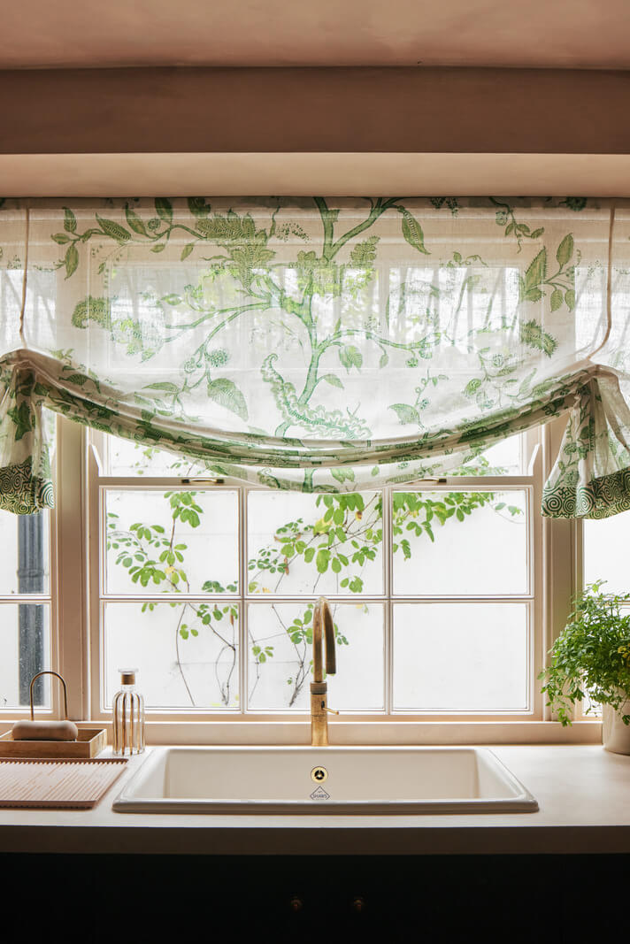 Limewash Paint and Artisan Wallpaper in a London Townhouse 22 sink under winow