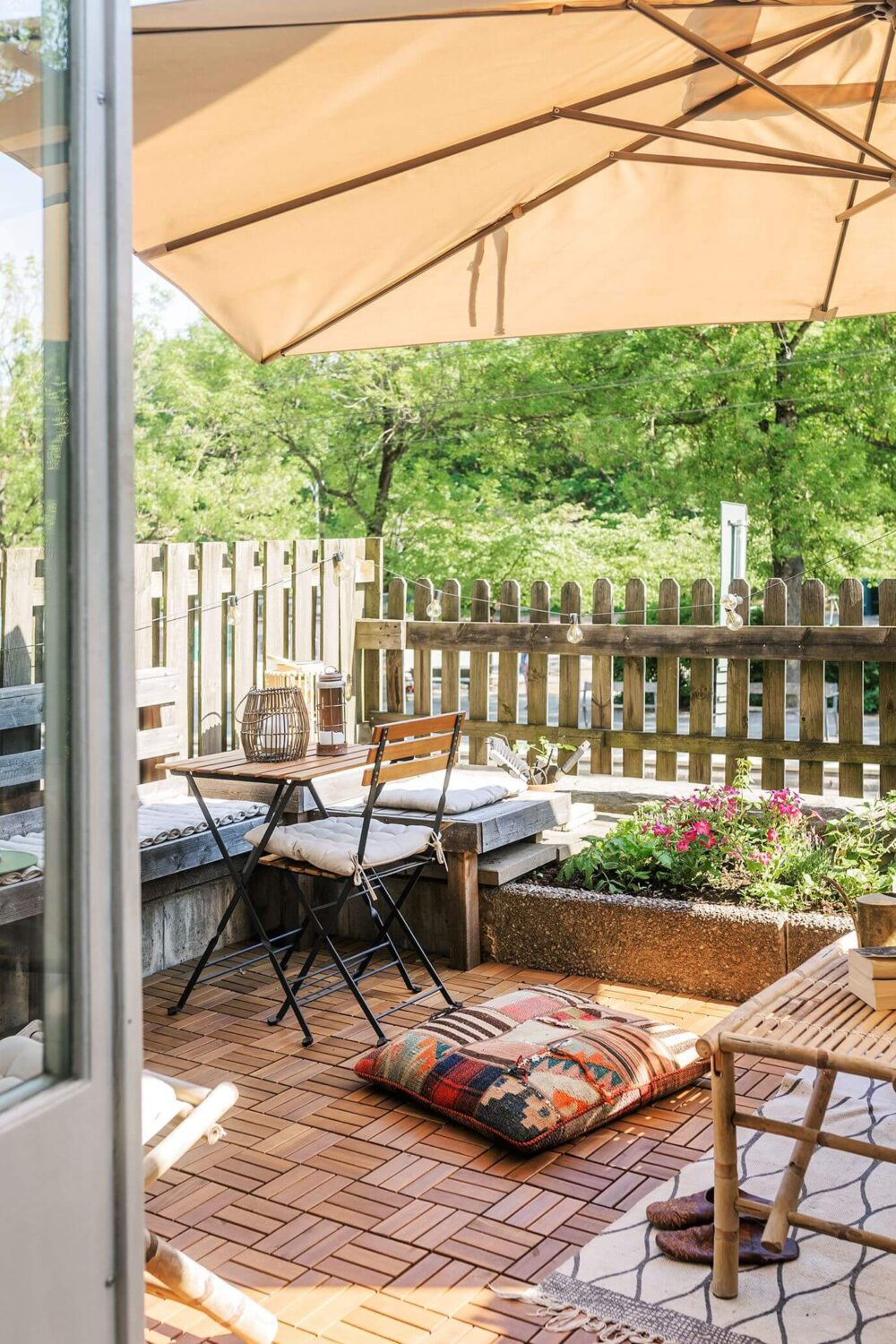 A Charming Studio Apartment with a Loft Bed 13 studio apartment courtyard terrace