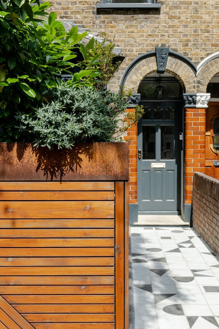 A London Terraced House with a Modern Kitchen Extension 25 tiled path victorian house