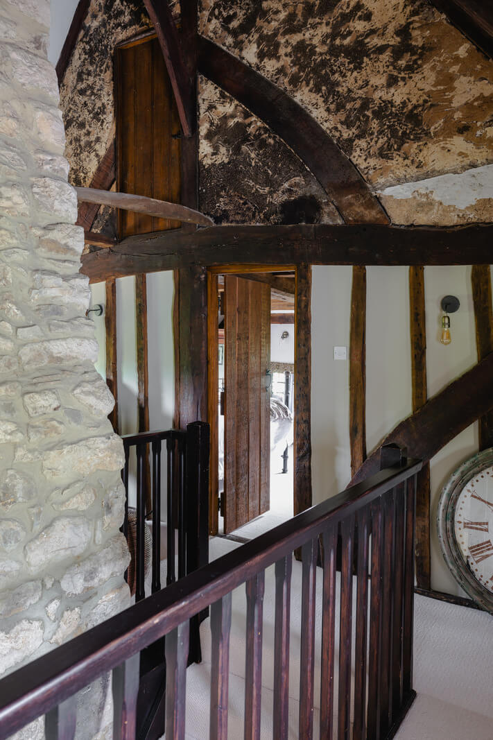 A Charming 17th-Century Farmhouse in England 13 18.5 A Charming 17th-Century Farmhouse in England