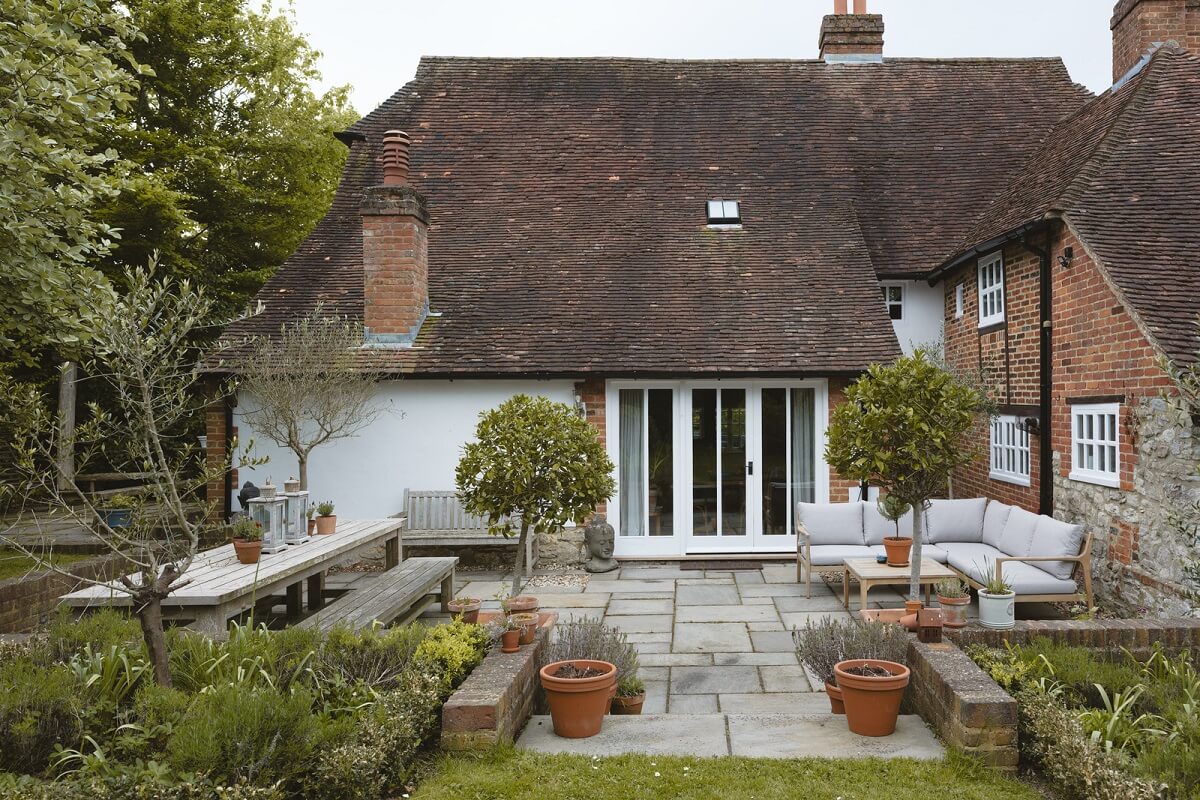 A Charming 17th-Century Farmhouse in England 21 25 1 A Charming 17th-Century Farmhouse in England