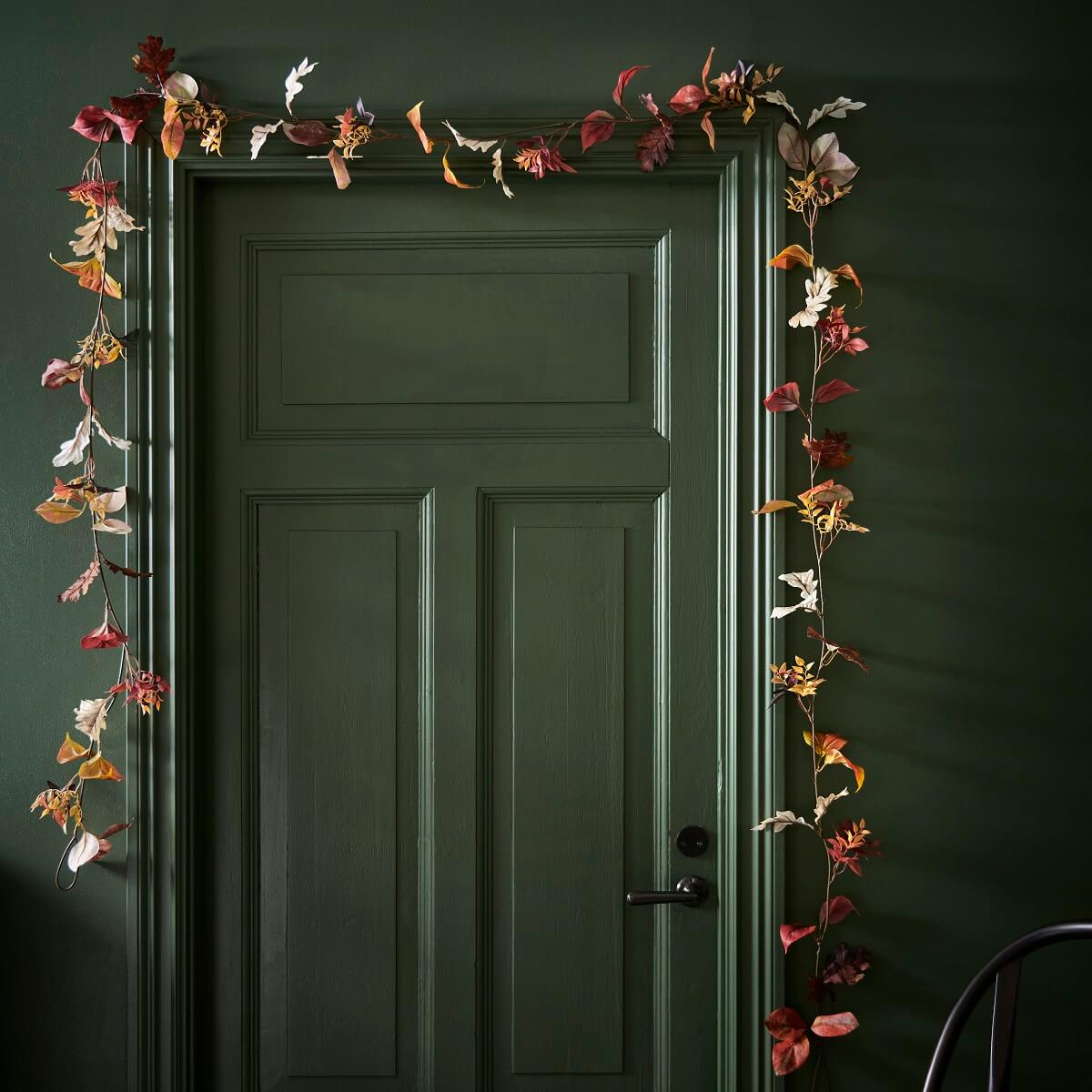 IKEA HÖSTAGILLE: A Fall Collection with Halloween Decorations 2024 13 IKEA_HOSTAGILLE_garland