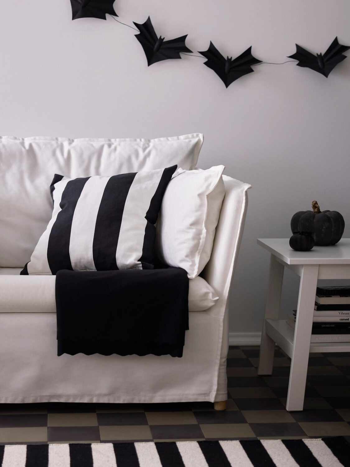 IKEA HÖSTAGILLE: A Fall Collection with Halloween Decorations 2024 31 IKEA_HOSTAGILLE_plaid