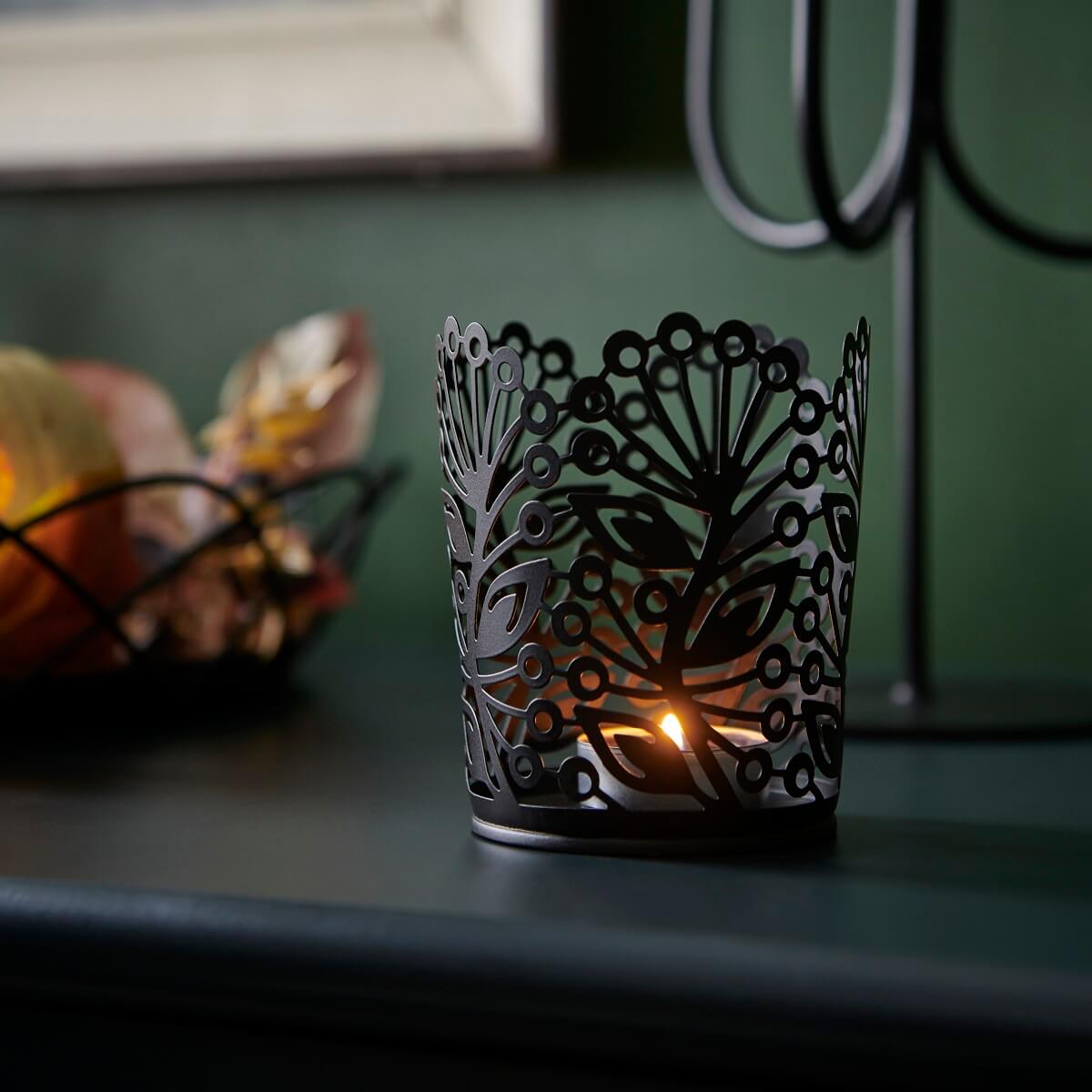 IKEA HÖSTAGILLE: A Fall Collection with Halloween Decorations 2024 15 IKEA_HOSTAGILLE_varmeljushallare_PH198462