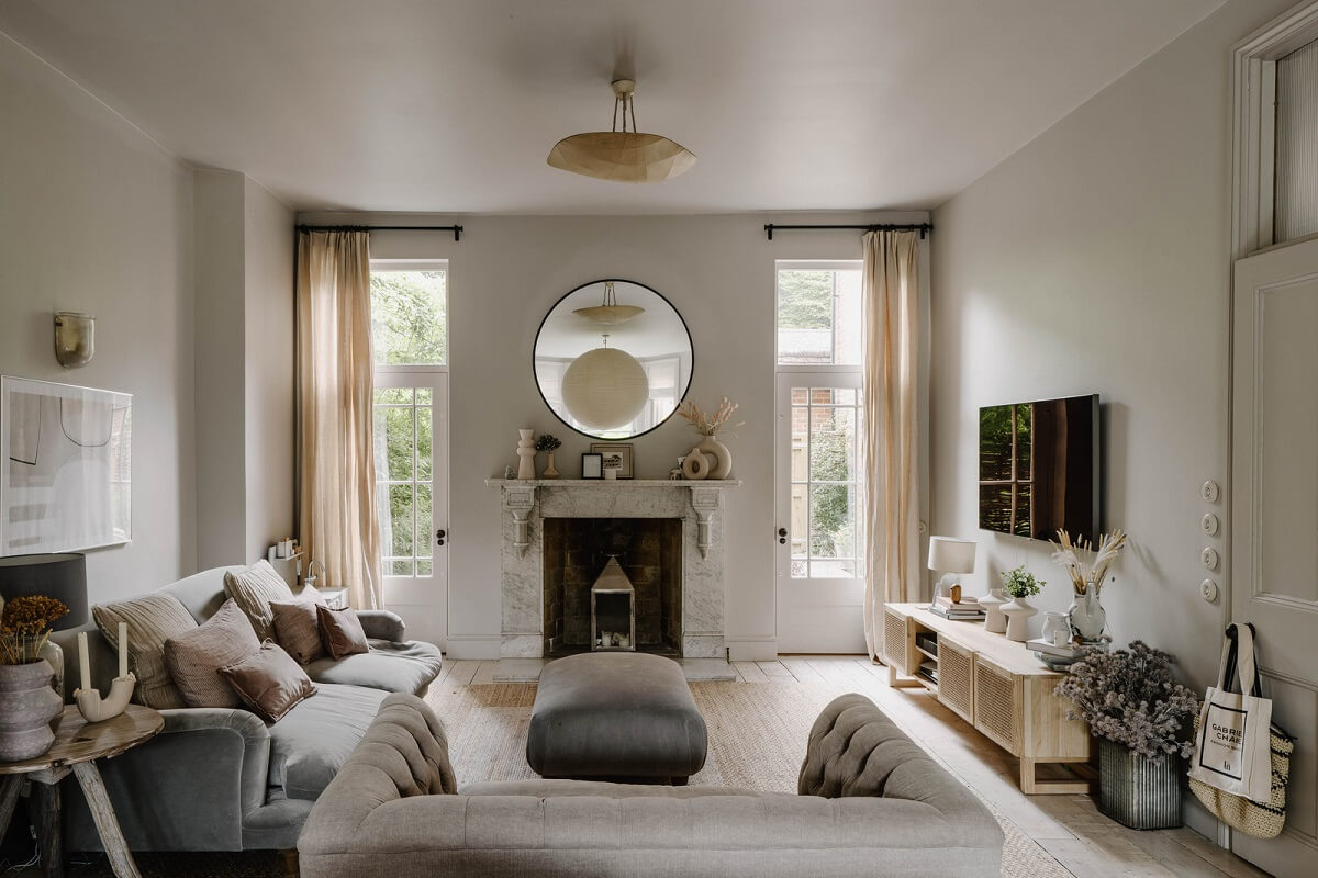 A Light Color Palette and Serene Rooms in a Stunning English Apartment 1 Wykeham House 13 A Light Color Palette and Serene Rooms in a Stunning English Apartment