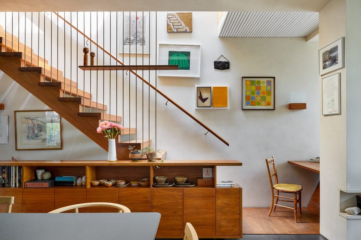 A Natural Material Palette and Light Filled Rooms in a London Home 5 a0O0X00000QXKpKUAX N101 webres A Natural Material Palette and Light Filled Rooms in a London Home