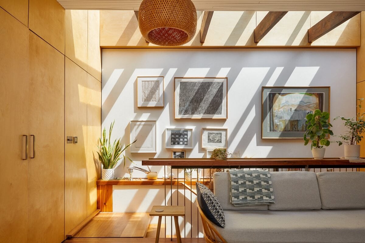 A Natural Material Palette and Light Filled Rooms in a London Home 13 a0O0X00000QXKpKUAX N104 webres A Natural Material Palette and Light Filled Rooms in a London Home