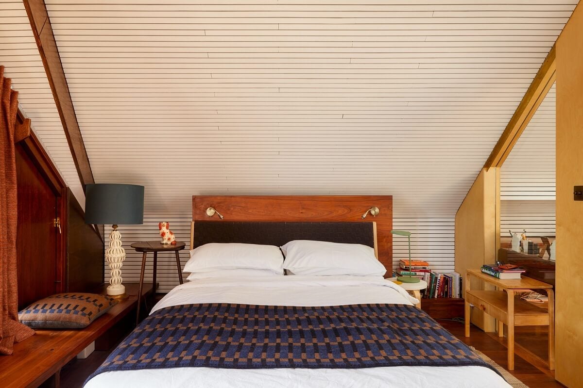 A Natural Material Palette and Light Filled Rooms in a London Home 14 a0O0X00000QXKpKUAX N110 webres A Natural Material Palette and Light Filled Rooms in a London Home