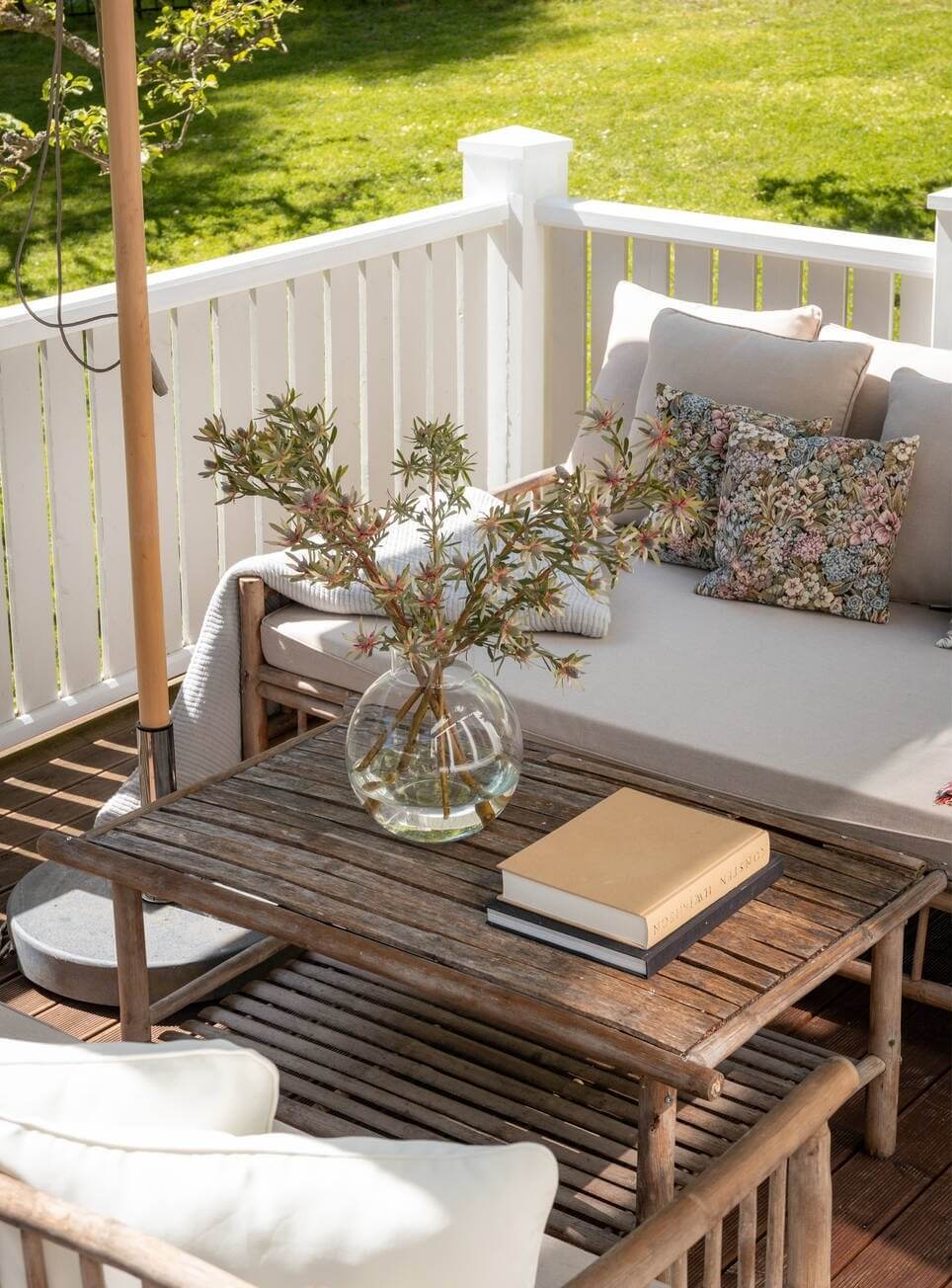 A Luxurious Early 20th Century Villa in Sweden 17 balcony seating