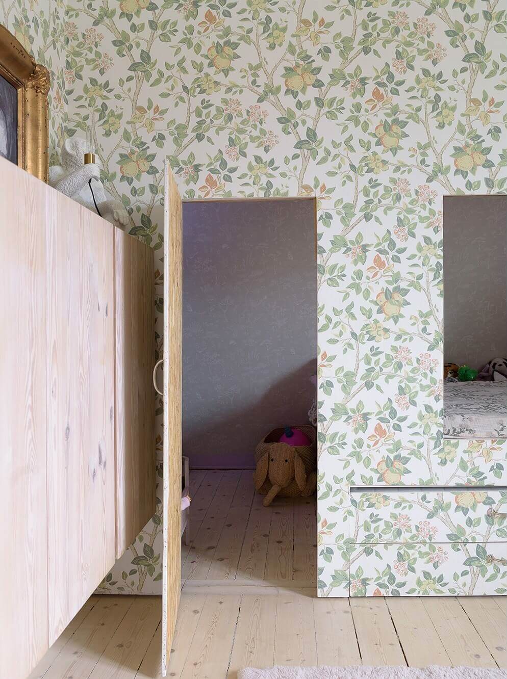 A Beautiful Family Home in a Grand 1930s Villa in Sweden 21 childrens room with hidden sleeping area