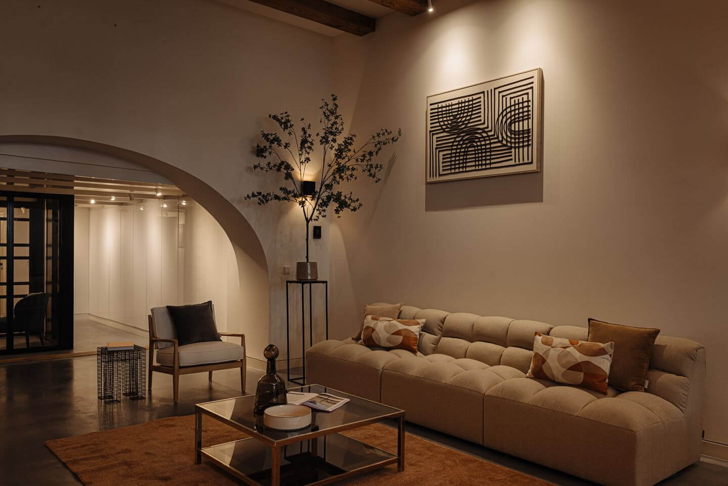 A Modern Apartment in an 18th Century Amsterdam Canal House 6 living room at night